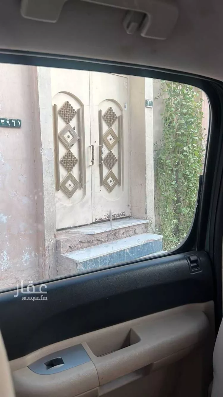دور للإيجار في شارع يوسف الصفدي ، حي العريجاء الغربي ، الرياض ، منطقة الرياض