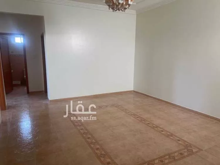 شقة للإيجار في شارع محمد الموصل, حي الورود, مدينة تبوك, منطقة تبوك