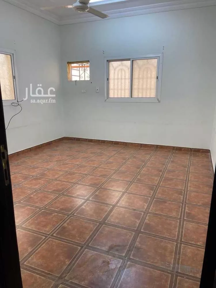 شقة للإيجار في شارع محمد الموصل, حي الورود, مدينة تبوك, منطقة تبوك صورة 5