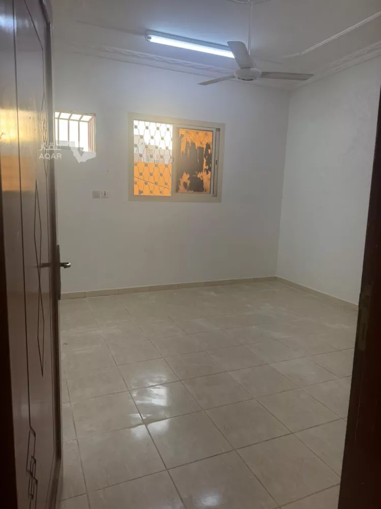 Apartment for Rent in Tabuk Ar Raiyan Subdivision 5