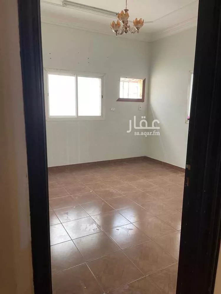 شقة للإيجار في شارع محمد الموصل, حي الورود, مدينة تبوك, منطقة تبوك صورة 4