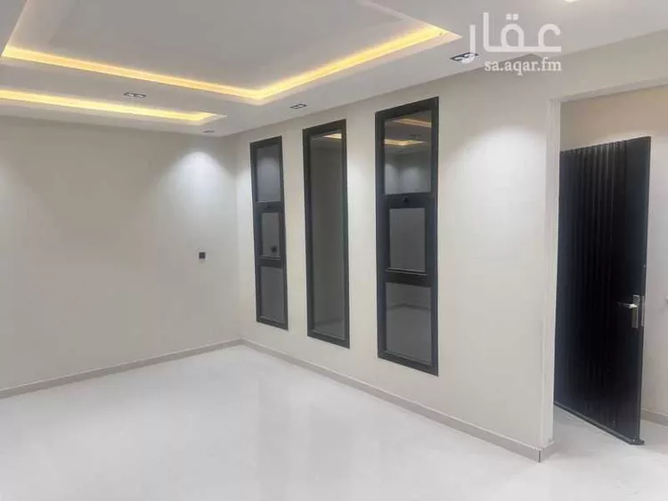 فيلا للإيجار في شارع خديجة بنت ابي الحسن ، حي العريجاء الغربية ، الرياض ، منطقة الرياض صورة 5