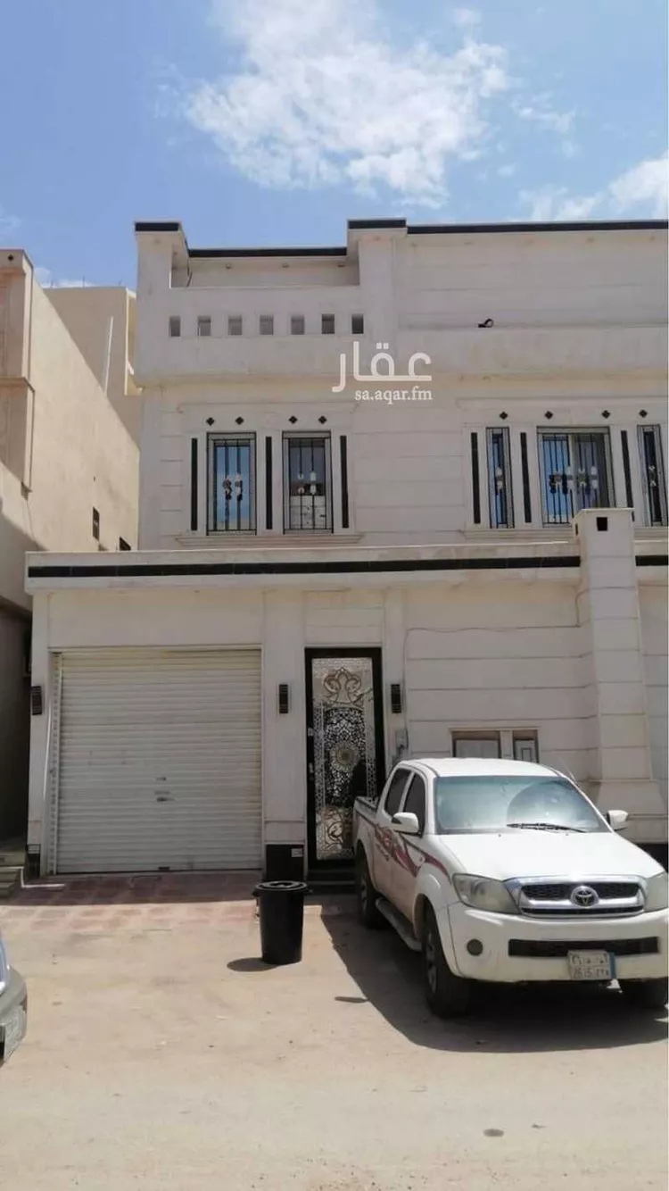 فيلا للبيع في شارع أم عبدالرحمن الصالحي ، حي الرمال ، الرياض ، منطقة الرياض صورة 3