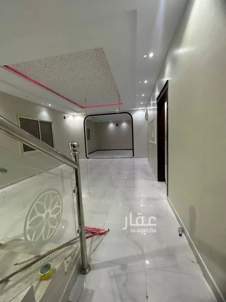 فيلا للبيع في شارع أم عبدالرحمن الصالحي ، حي الرمال ، الرياض ، منطقة الرياض صورة 2