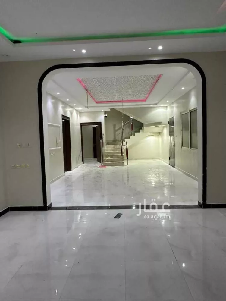 فيلا للبيع في شارع أم عبدالرحمن الصالحي ، حي الرمال ، الرياض ، منطقة الرياض صورة 5