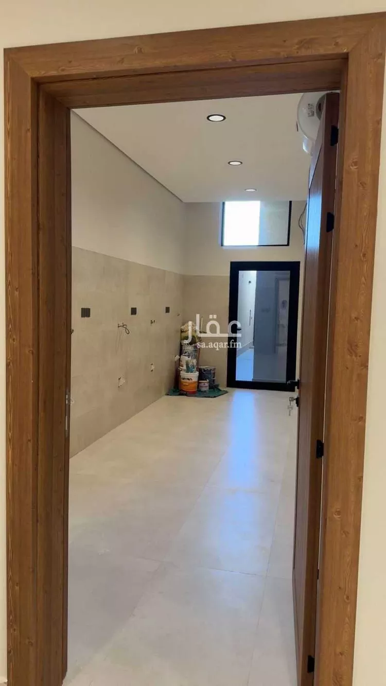 فيلا للبيع في شارع أم الحسين بنت عبدالواحد, حي العارض, مدينة الرياض, منطقة الرياض صورة 5