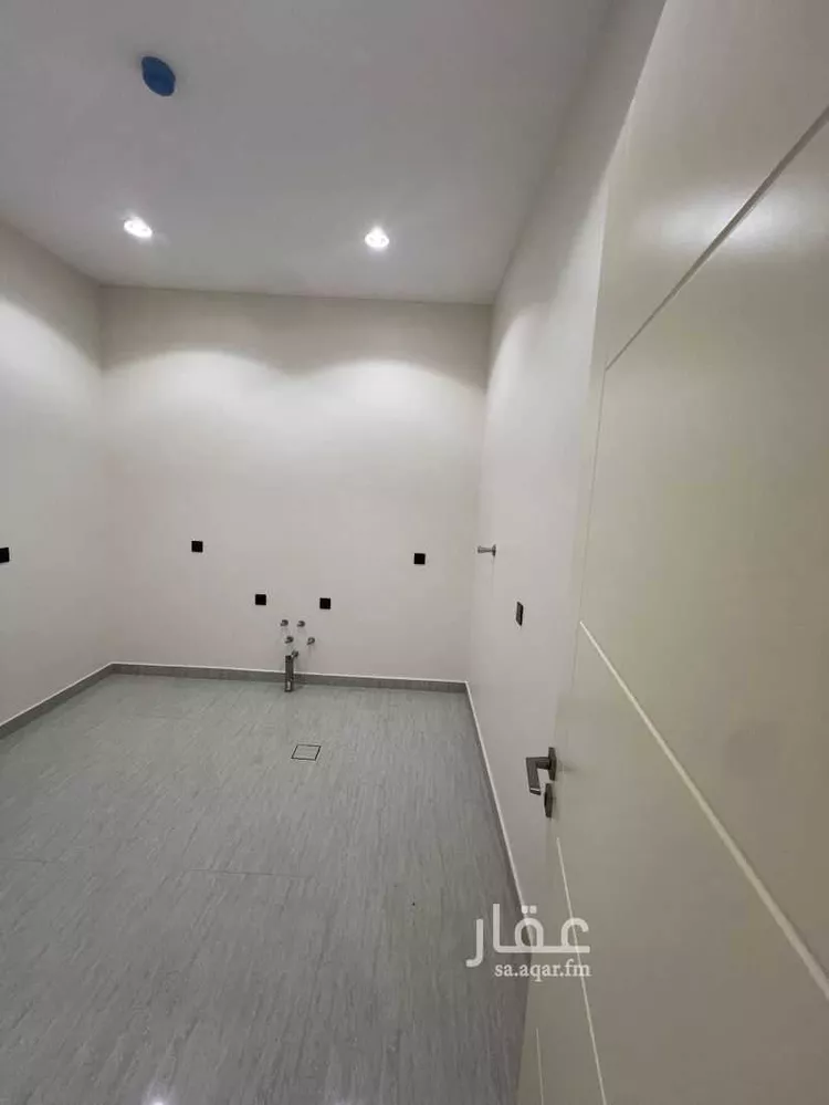 شقة للإيجار في شارع وعله ، حي ظهرة لبن ، الرياض ، منطقة الرياض صورة 2