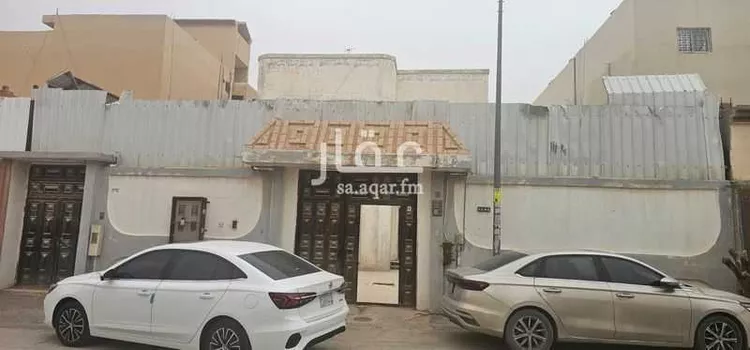 فيلا للبيع في شارع البريمي, حي النظيم, مدينة الرياض, منطقة الرياض 11