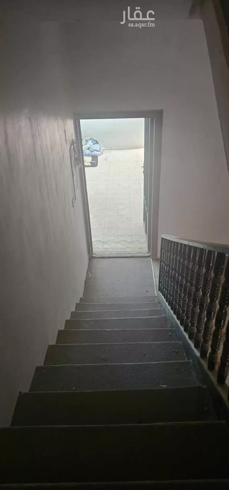 فيلا للبيع في شارع البريمي, حي النظيم, مدينة الرياض, منطقة الرياض صورة 3