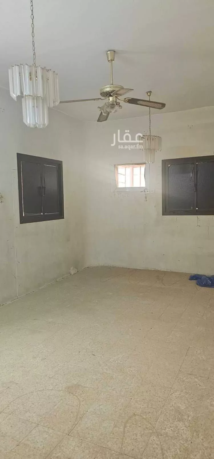 فيلا للبيع في شارع البريمي, حي النظيم, مدينة الرياض, منطقة الرياض 1 صورة