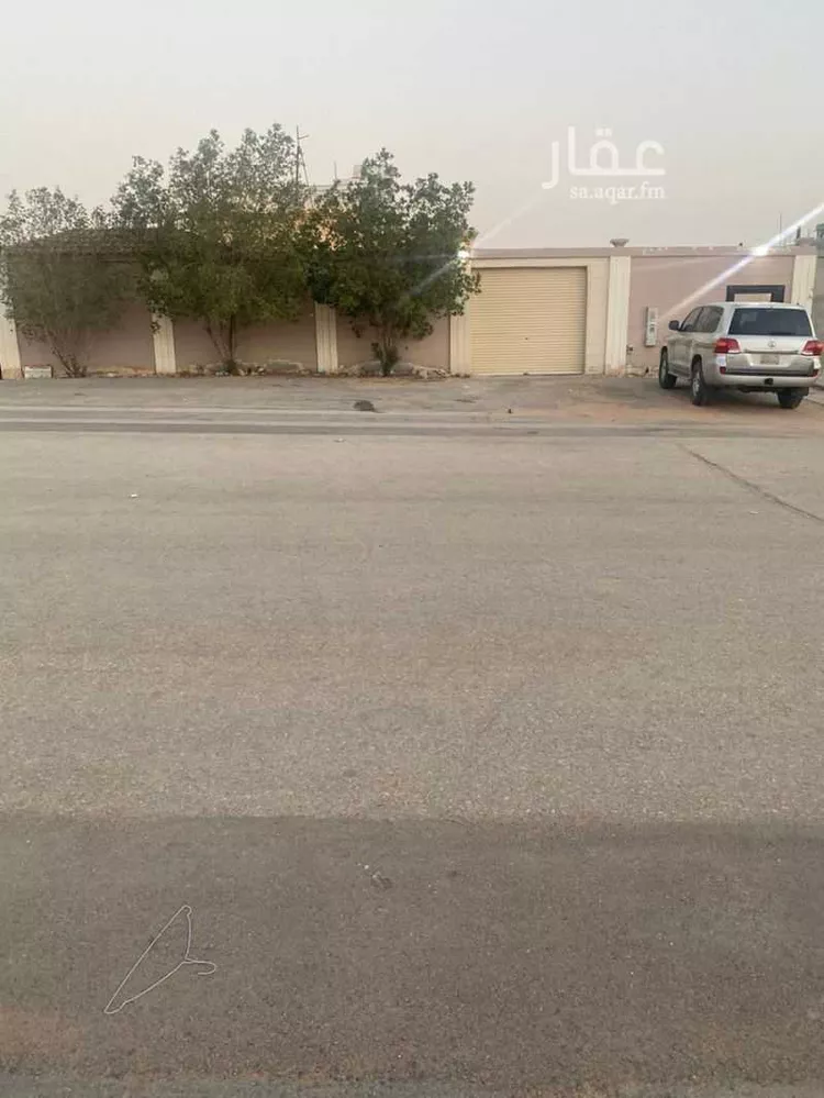 فيلا للبيع في شارع عبدالرحمن بن سلامة, حي البيان, مدينة الرياض, منطقة الرياض 1 صورة