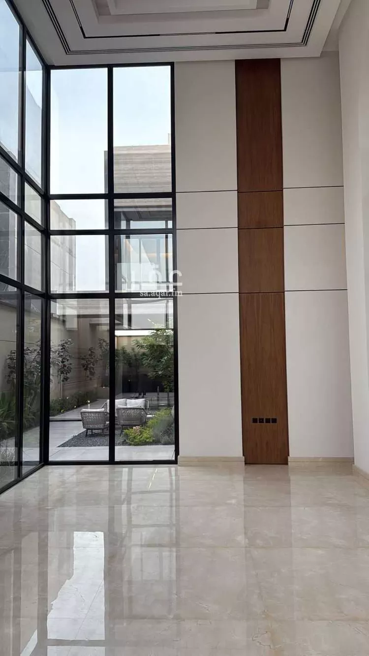 Villa for Sale in Riyadh Al Malqa 1 صورة