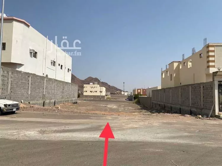 أرض للبيع في شارع عبد الله بن مالك الارجي ، حي المدينة الصناعية ، المدينة المنورة ، منطقة المدينة المنورة