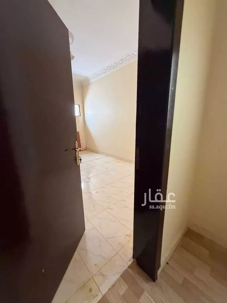 شقة للإيجار في شارع الابندقيه, حي إشبيليا, مدينة حائل, منطقة حائل صورة 4