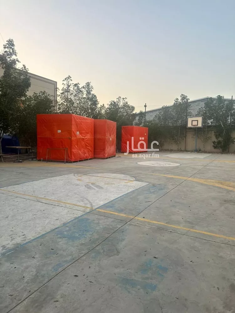 مستودع للإيجار في شارع الحمراء الفرعي, حي السلي, مدينة الرياض, منطقة الرياض