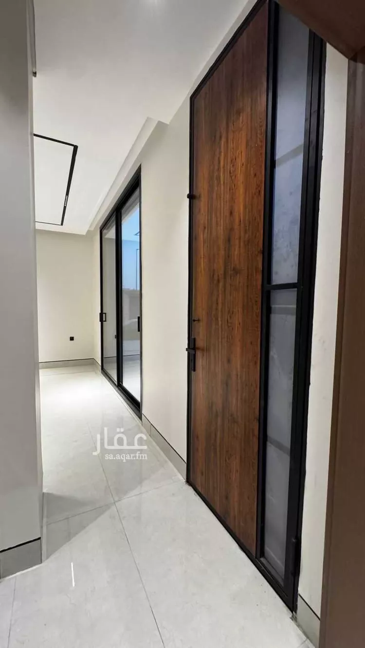 فيلا للبيع في شارع عين الصمان, حي العريجاء الغربي, مدينة الرياض, منطقة الرياض صورة 3