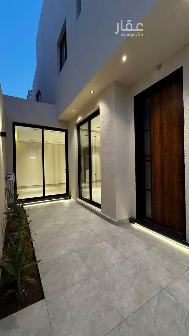 فيلا للبيع في شارع عين الصمان, حي العريجاء الغربي, مدينة الرياض, منطقة الرياض صورة 2