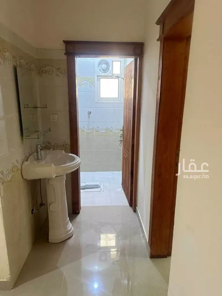 فيلا للإيجار في شارع أم عبدالرحمن الصالحي ، حي الرمال ، الرياض ، منطقة الرياض صورة 4