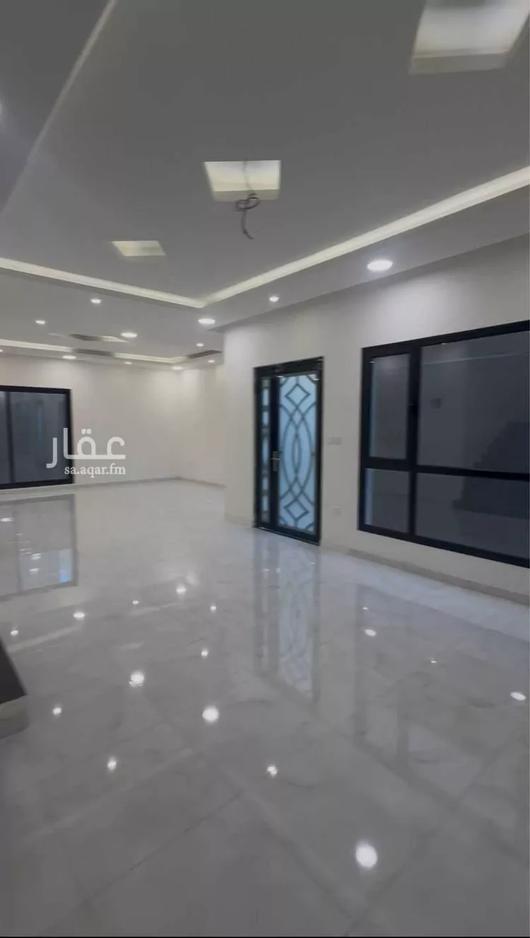 فيلا للبيع في شارع بقيق, حي الفيصلية, مدينة الدمام, المنطقة الشرقية صورة 3