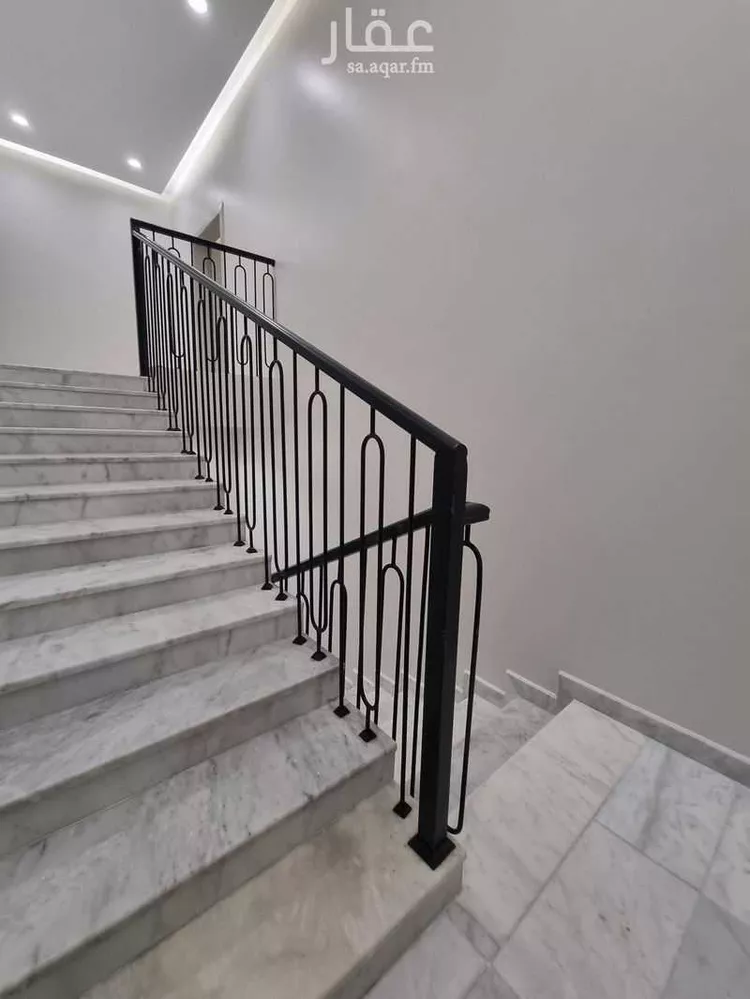 فيلا للبيع في شارع الحوزه, حي الرحاب, مدينة بريده, منطقة القصيم صورة 4