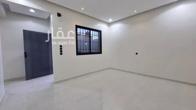 فيلا للبيع في شارع عاصم الكاتب, حي الضاحي الشرقي, مدينة بريدة, منطقة القصيم صورة 2