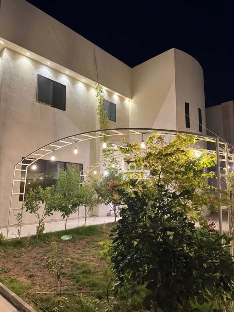 فيلا للبيع في شارع عبدالقادر القباني, حي خضيراء الجنوبية, مدينة بريدة, منطقة القصيم