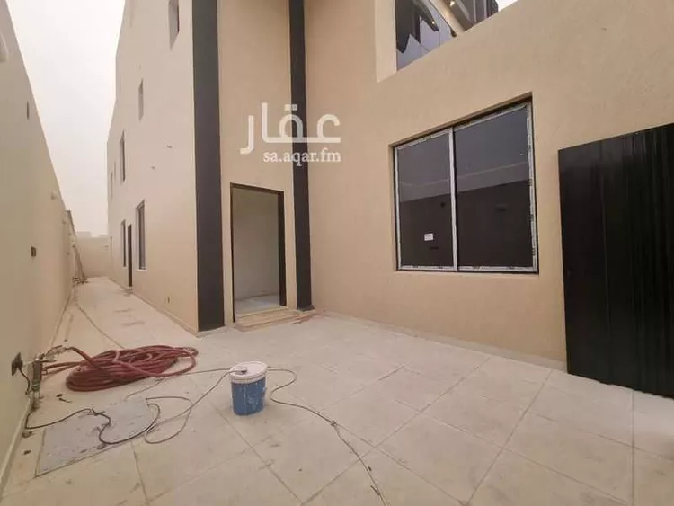 دور للبيع في شارع الفروق 24, حي الإزدهار, مدينة بريده, منطقة القصيم صورة 4