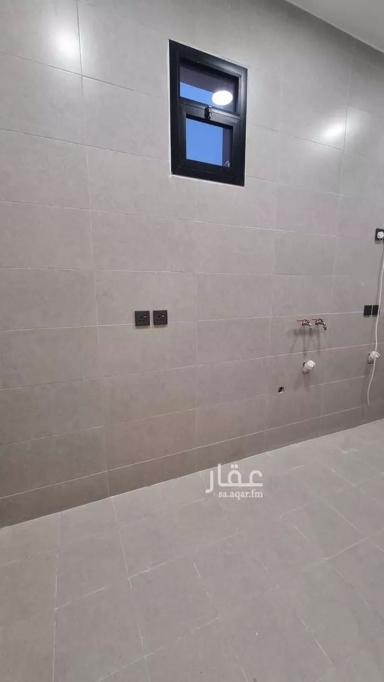 شقة للبيع في شارع الربيع بن مطر التميمي, حي المنتزة الشرقي, مدينة بريدة, منطقة القصيم 11
