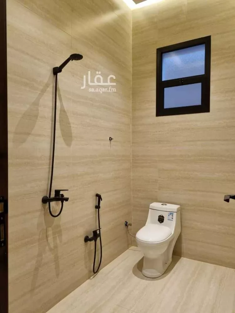 Floor for Sale in Buraydah King 11