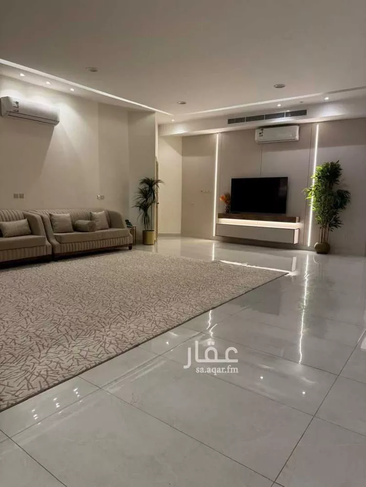 فيلا للبيع في شارع عبدالقادر القباني, حي خضيراء الجنوبية, مدينة بريدة, منطقة القصيم صورة 2