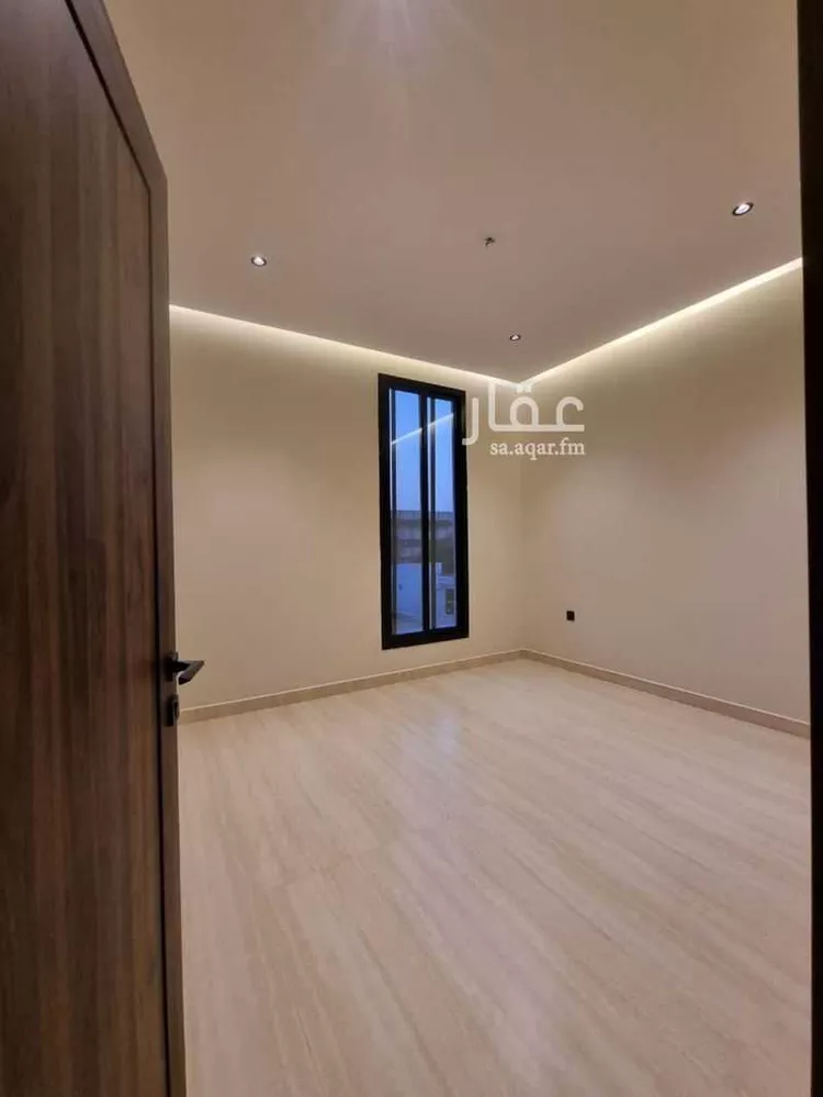 Floor for Sale in Buraydah King 14