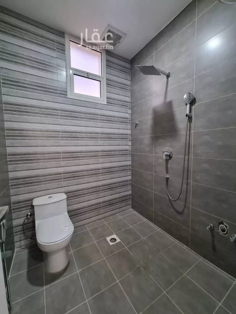 فيلا للبيع في شارع الحمر 18, حي الحمر الجنوبي, مدينة بريدة, منطقة القصيم صورة 4