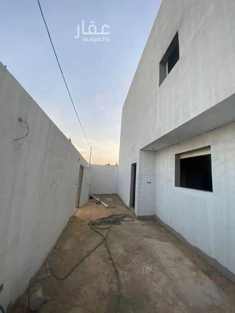 فيلا للبيع في شارع العرباض بن سارية, حي الميداء, مدينة البصر, منطقة القصيم