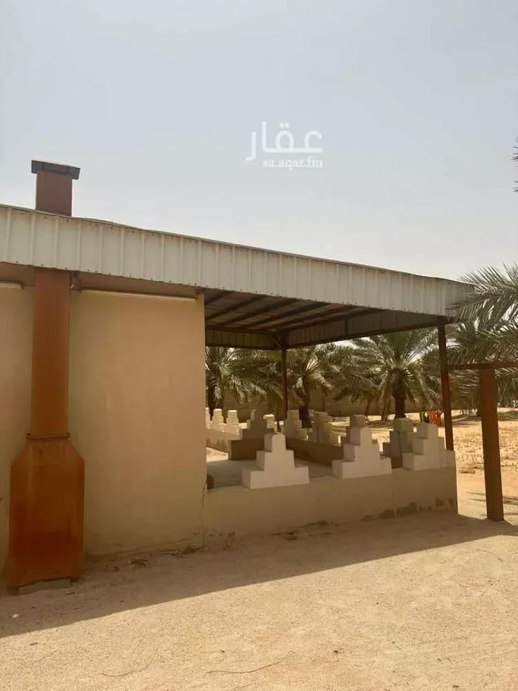 استراحة للبيع في شارع الاندلس, حي العريفيه, مدينة بريدة, منطقة القصيم 6