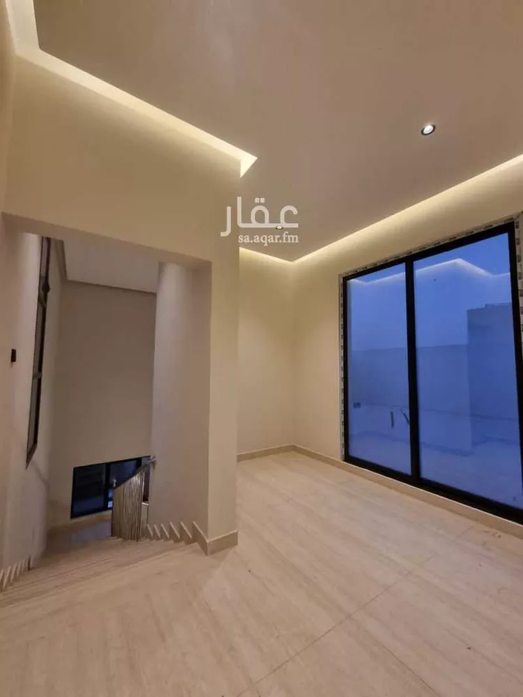 Floor for Sale in Buraydah King 13
