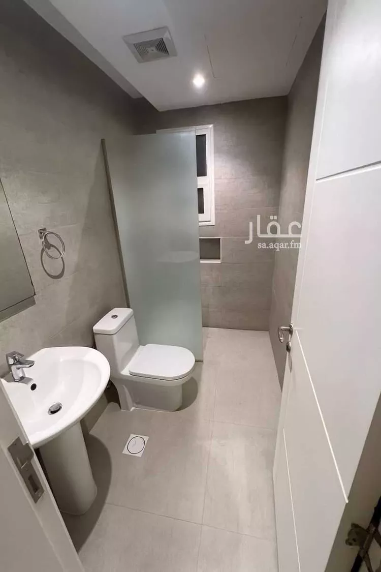 فيلا للإيجار في شارع 24ب ، حي الراكة الشمالية ، الدمام ، الدمام صورة 4