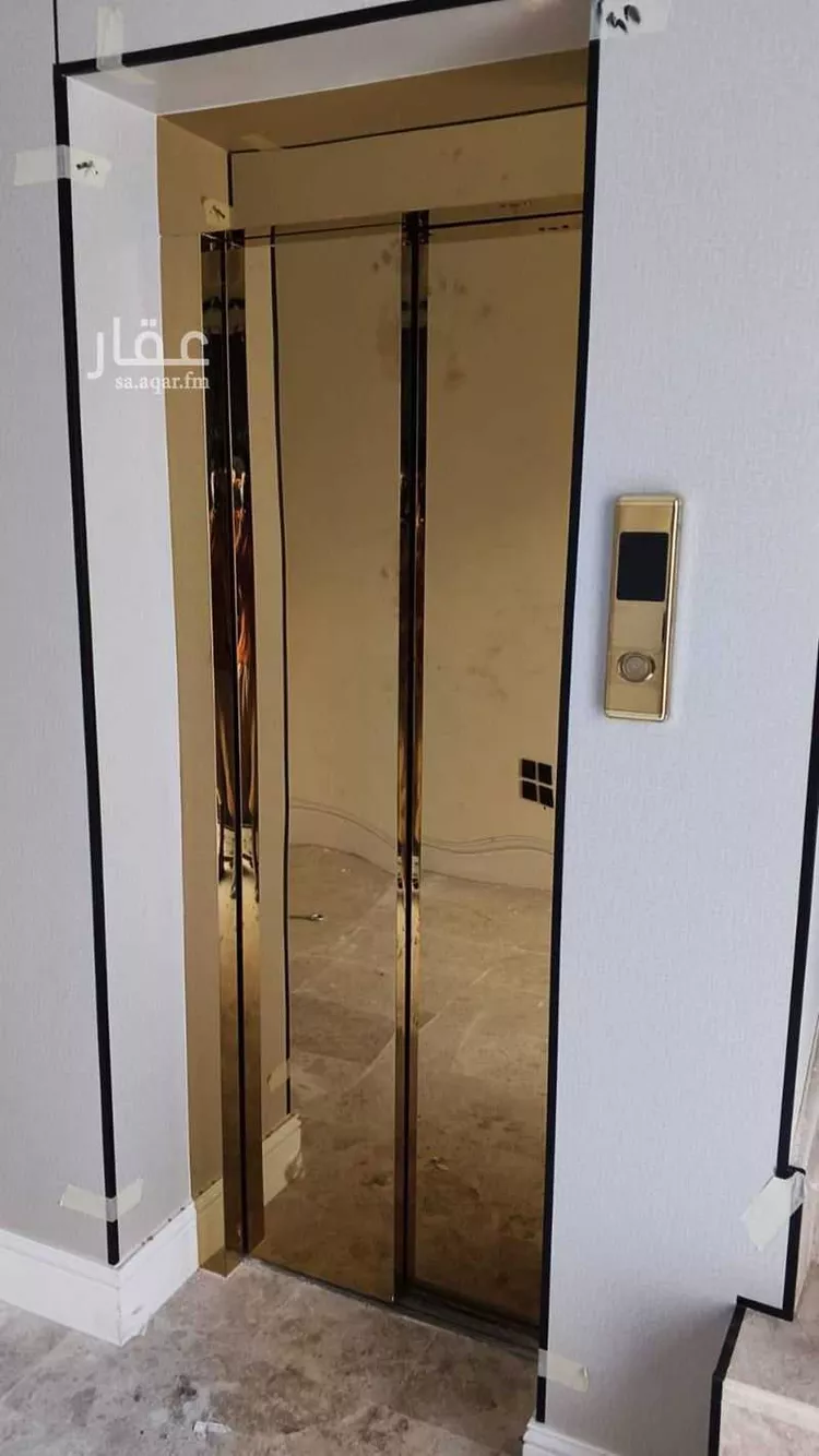 دور للبيع في شارع النضارة, حي إشبيلية, مدينة الرياض, منطقة الرياض 7