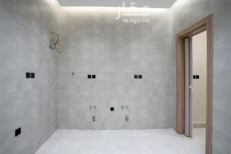شقة للبيع في شارع منازل السرور, حي السلامة, مدينة جدة, منطقة مكة المكرمة 11