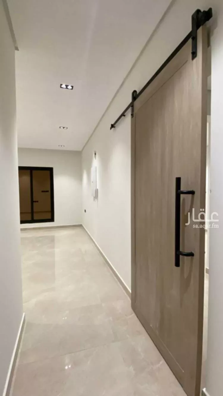 عمارة للبيع في شارع شارع عرض 18, حي الواحة, مدينة الدمام, المنطقة الشرقية صورة 5