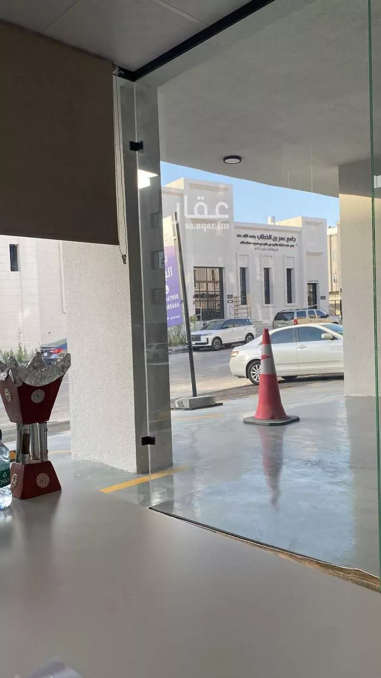 شقة للبيع في شارع عرض 18 متر, حي الواحة, مدينة الدمام, المنطقة الشرقية صورة 2