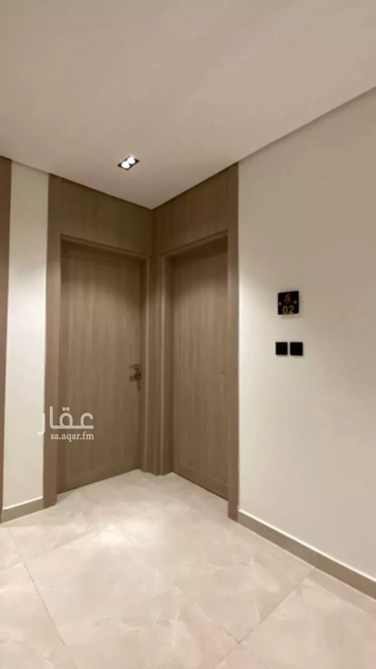 عمارة للبيع في شارع شارع عرض 18, حي الواحة, مدينة الدمام, المنطقة الشرقية صورة 3