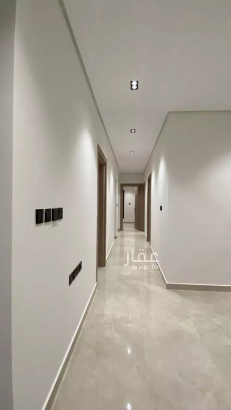 شقة للبيع في شارع شارع عر 18, حي الواحة, مدينة الدمام, المنطقة الشرقية 1 صورة