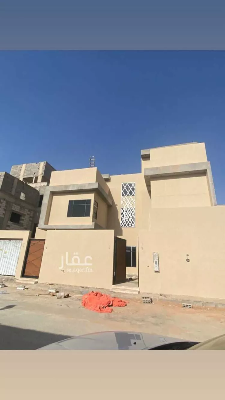 فيلا للإيجار في شارع عبس بن عامر السلمي ، حي العوالي ، الرياض ، منطقة الرياض