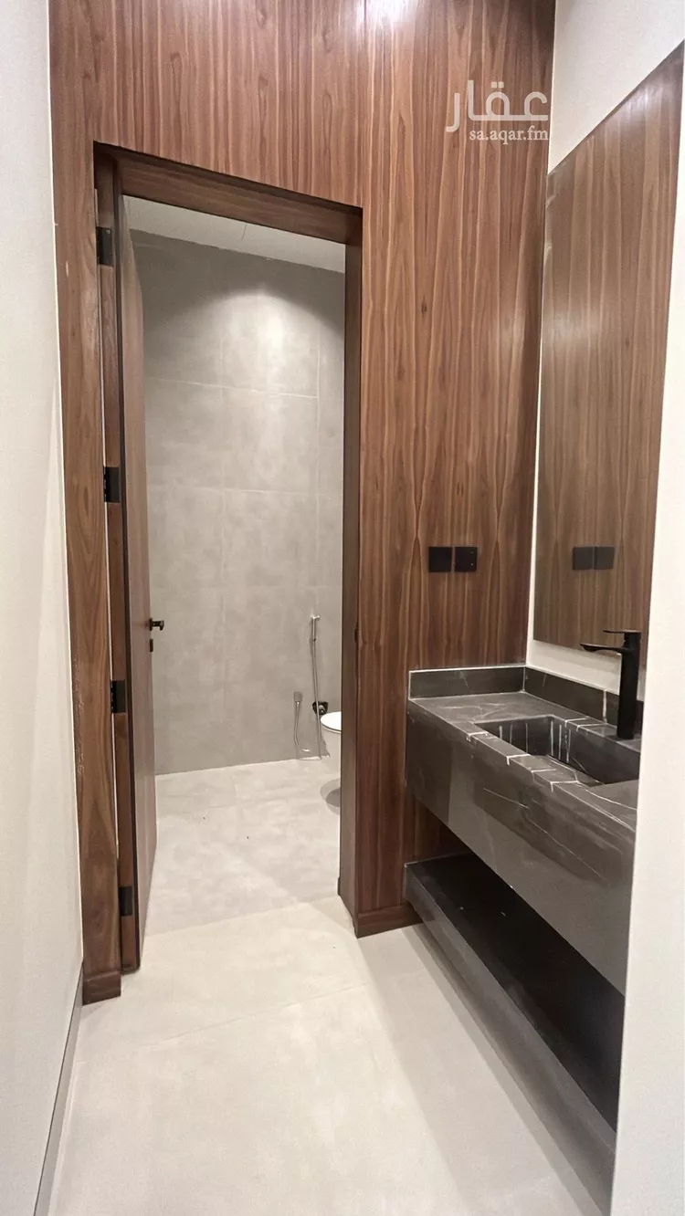 دور للبيع في شارع المنتصر, حي النرجس, مدينة الرياض, منطقة الرياض صورة 4