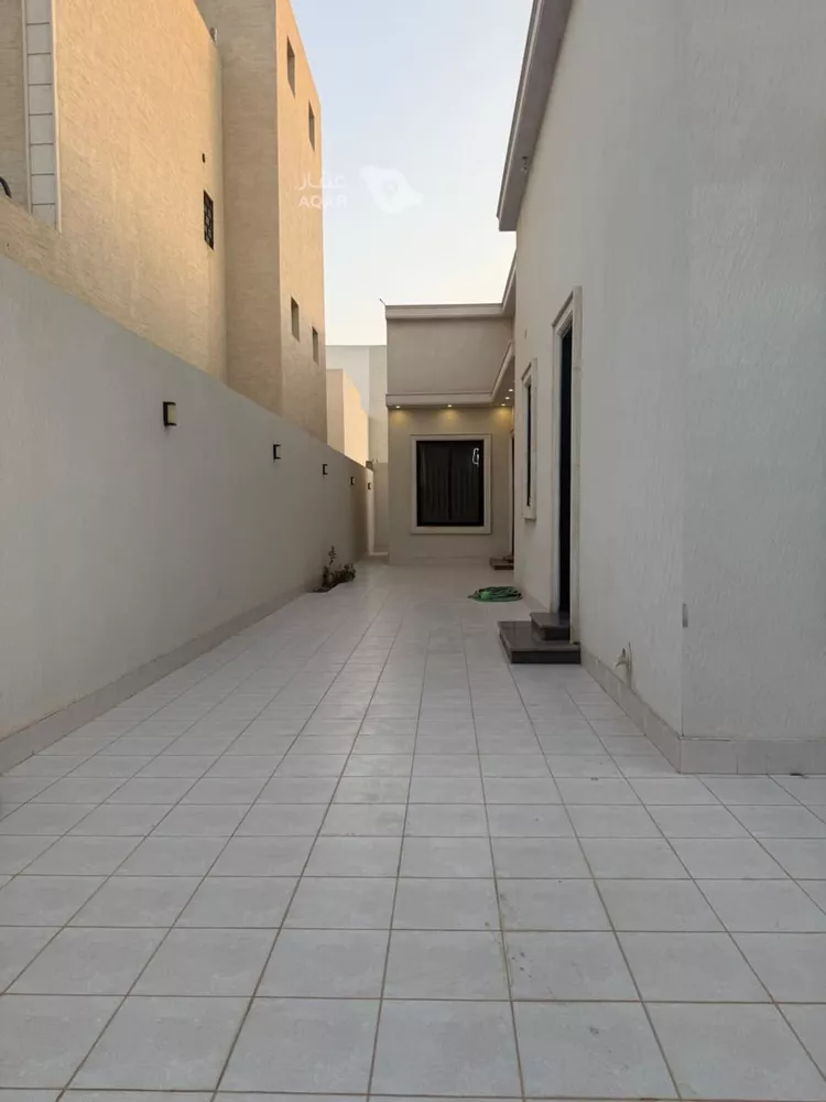 دور للإيجار في شارع قيس ابن عبدالله, حي الإسكان, مدينة المجمعة, منطقة الرياض