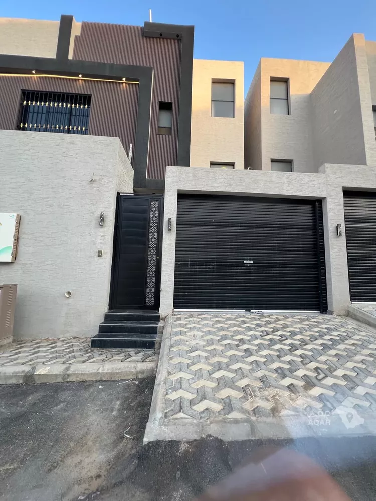 فيلا للإيجار في شارع أبي العجاج ، حي عكاظ ، الرياض ، منطقة الرياض