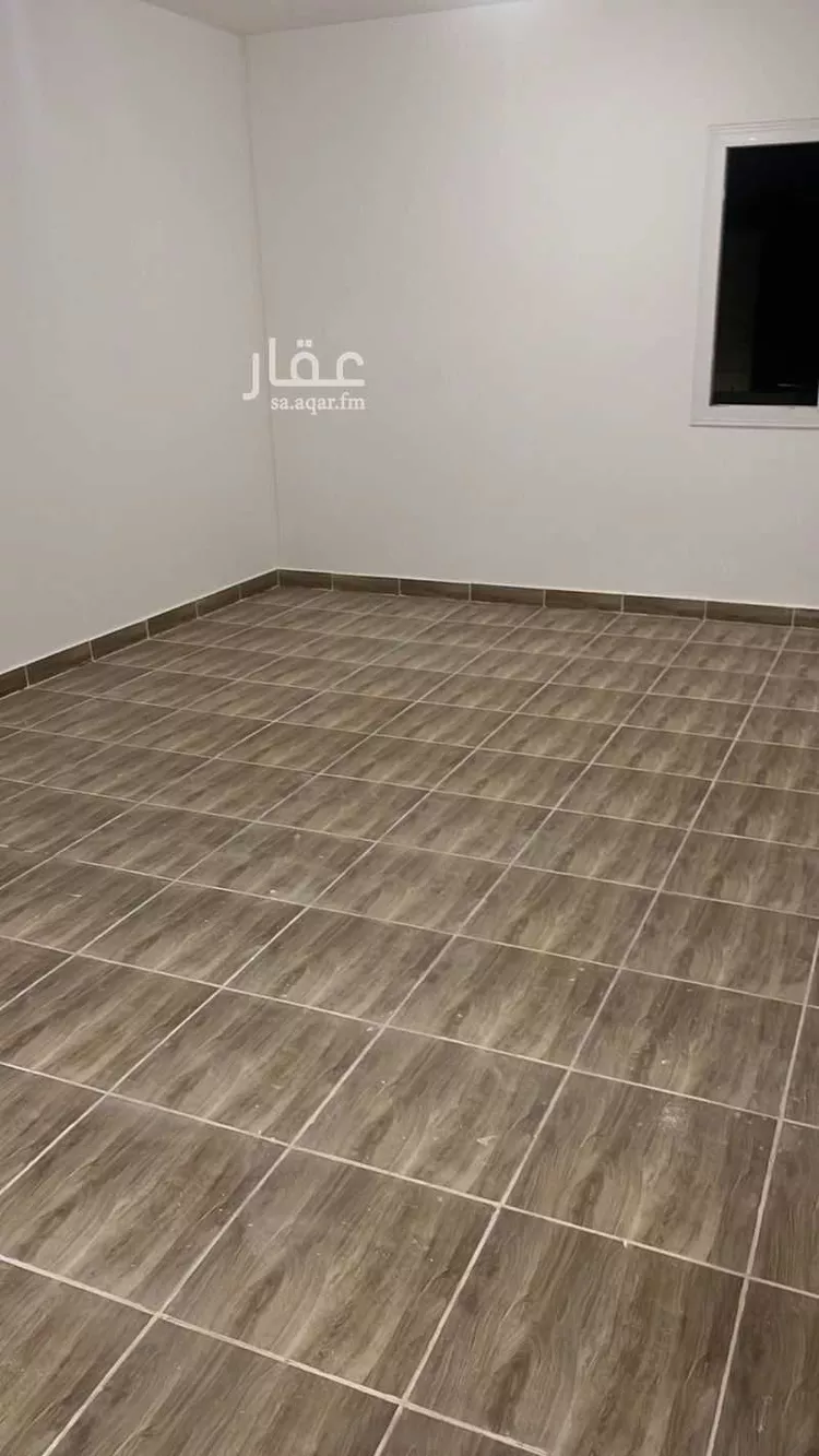 فيلا للإيجار في شارع علي بن عمر الحمامي, حي مطار الملك خالد الدولي, مدينة الرياض, منطقة الرياض