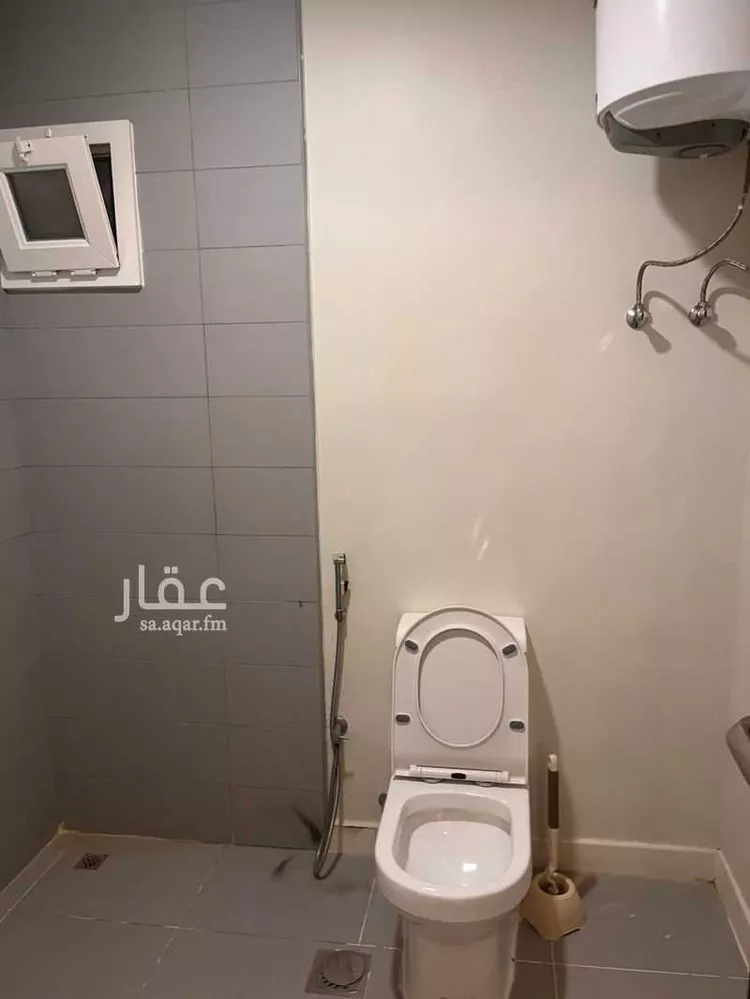 فيلا للإيجار في شارع عبدالرحمن العمادي, حي مطار الملك خالد الدولي, مدينة الرياض, منطقة الرياض 10