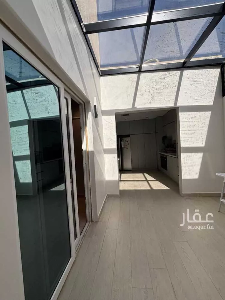فيلا للإيجار في شارع طلحة العلثي, حي مطار الملك خالد الدولي, مدينة الرياض, منطقة الرياض 14