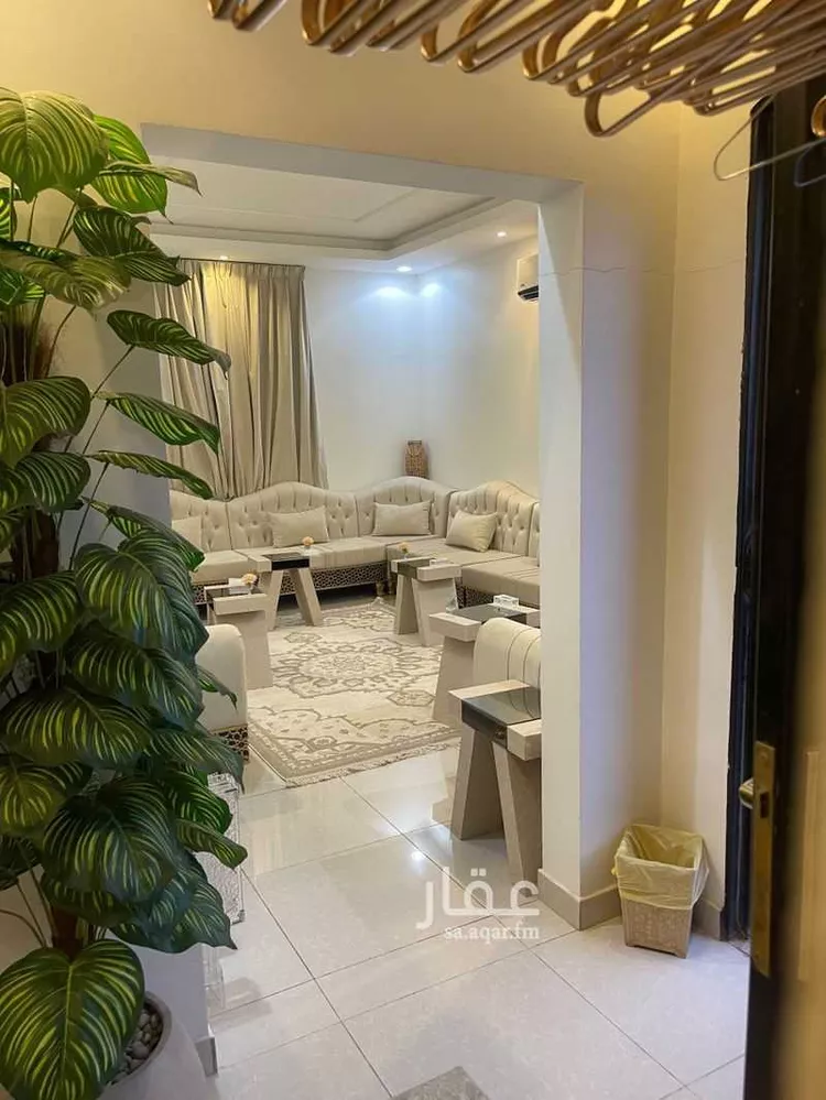 فيلا للبيع في شارع أحمد بن محمد الذهبي, حي العارض, مدينة الرياض, منطقة الرياض 8